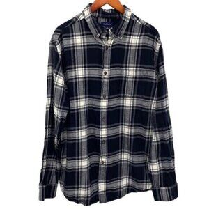 Croft & Barrow Men’s Plaid Flannel Button Down Shirt